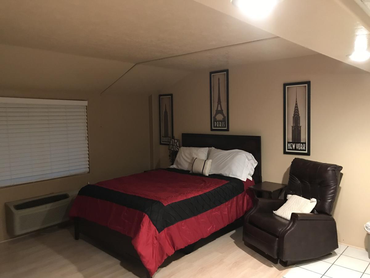 Economy Guest Village 罗克斯普林斯 外观 照片